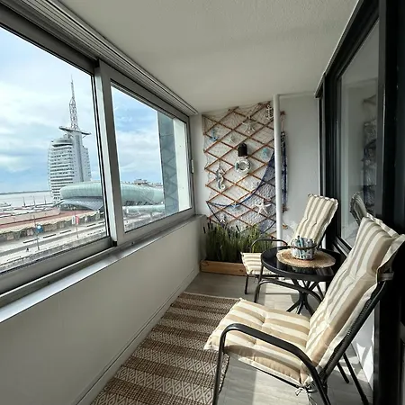 Gemuetliche Ferienwohnung Im Stadtzentrum Mit Wundervollem Blick Bremerhaven Exterior photo